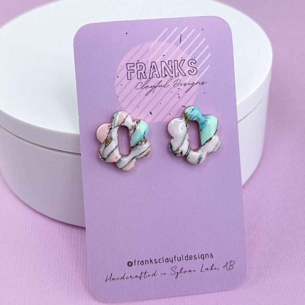 Marbled Design Handmade Polymer Clay Flower Shape Stud  Earrings